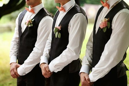 Dressing the Groomsmen in Your Wedding