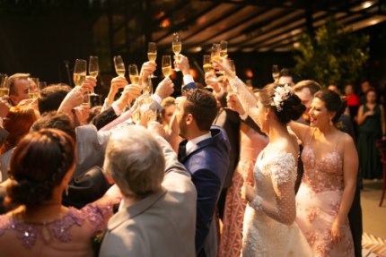 wedding party champagne cheers