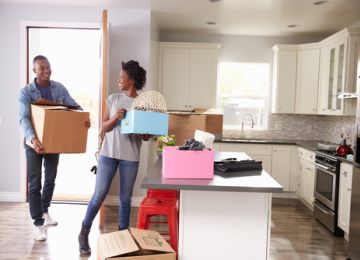 Moving in Together? Make It Work With These Helpful Habits 