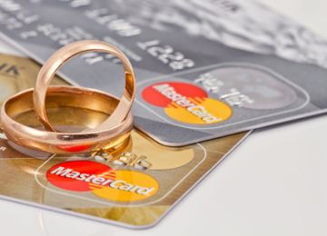 Wedding Finance 101: Bankrolling Your Big Day