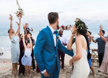 Five Ways To Help Guests Who Attend Your Destination Wedding