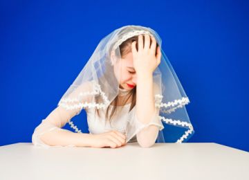 Calling Off Your Wedding: What To Do and How To Cope 