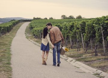 Everything To Consider About Engagement Photos