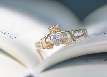 Try These Irish Nuptial Traditions for Your Wedding