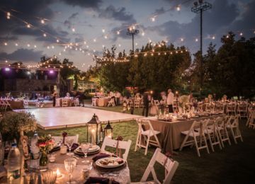Having an Outdoor Wedding? Don’t Forget These Essentials