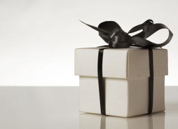 Registering for Wedding Gifts After Decluttering Your Home