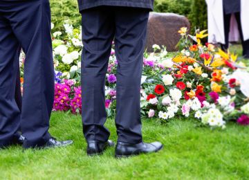 A Brief Refresher Course on Funeral Etiquette