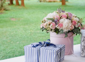 Picking the Right Gift as a Wedding Guest