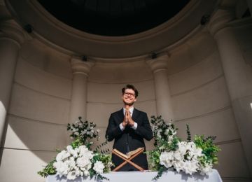 A Rundown of the Standard Secular Wedding Script