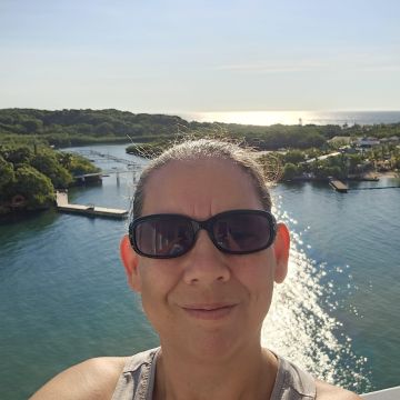 Melani Kemp, ULC Minister