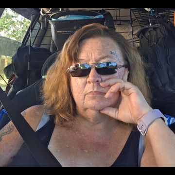 Crystal Lyons, ULC Minister