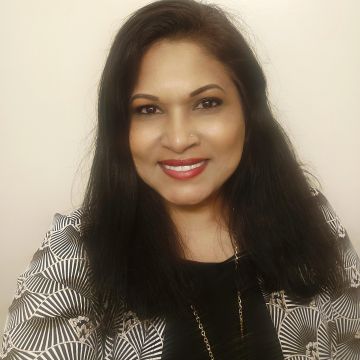 Minister Merlyn M Banks, ULC Minister