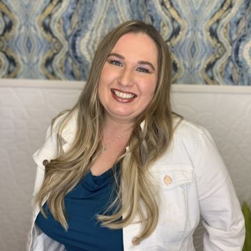 Erica Bartoszek, ULC Minister