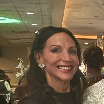 Stephanie Majewski, ULC Minister