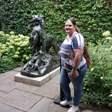 Elizabeth Mijangos, ULC Minister