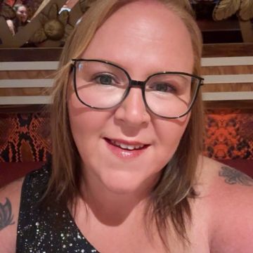 Amanda Wallace, ULC Minister