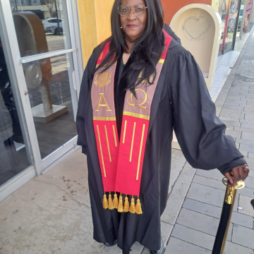 La Wanda Jean Lowe, ULC Minister