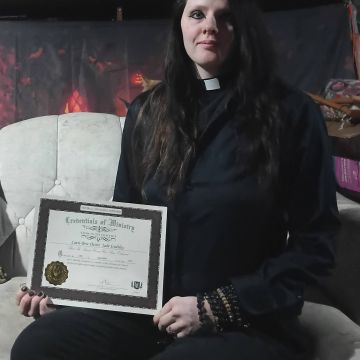 Cattibrie Endsley, ULC Minister