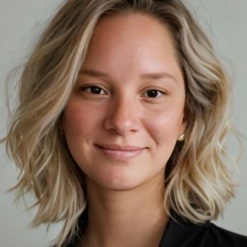 Rosana Lastra Castaneda, ULC Minister