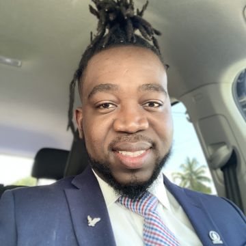 Marckenley, ULC Minister