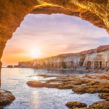 Loretta Sommers, ULC Minister