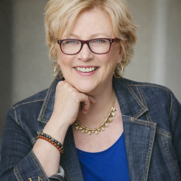 Linda Ballesteros, ULC Minister