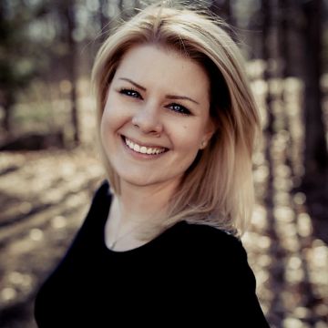 Heathyr Spain, MS, ULC Minister
