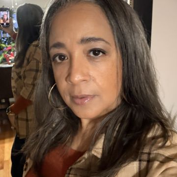Elizabeth Rivera Stokes, ULC Minister