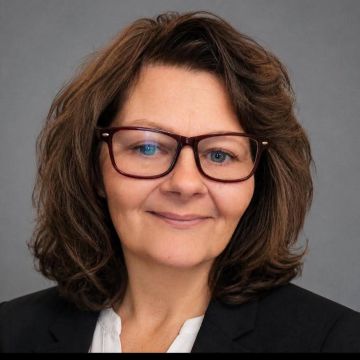 Officiant Monica, ULC Minister