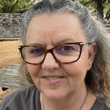 Sandy Lyon, ULC Minister