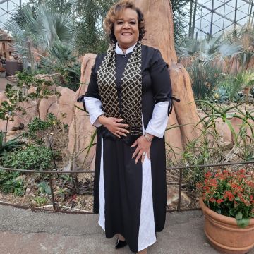 Dr. Nina Mack-Cain, ULC Minister