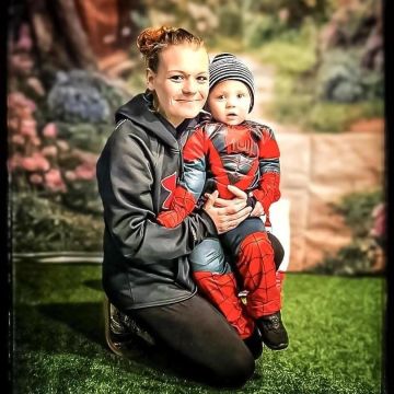 Shania Singleton, ULC Minister