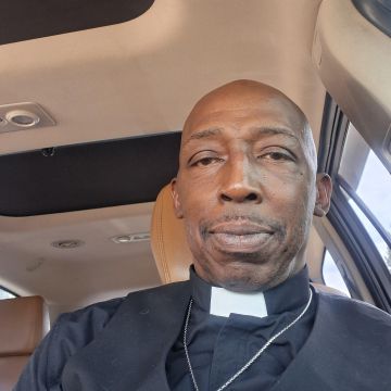 Rev, Ron Smalls, ULC Minister