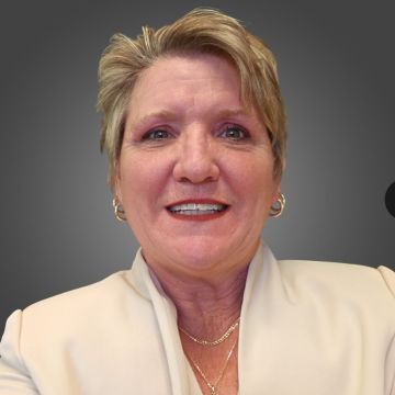 Mechelle Saravo, ULC Minister