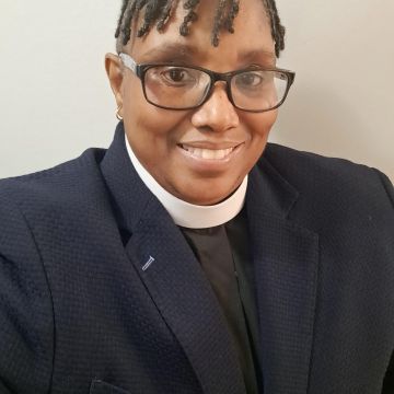 Minister Beverly Stewart-Williams, ULC Minister