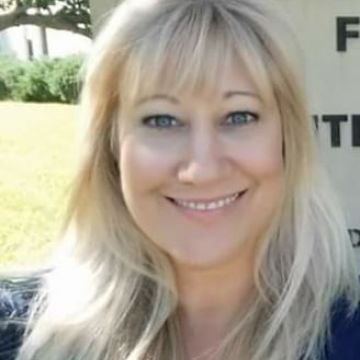 Elizabeth "Liz" Phillips, ULC Minister