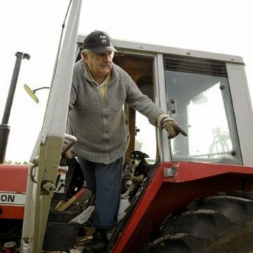 Pepe Mujica, ULC Minister