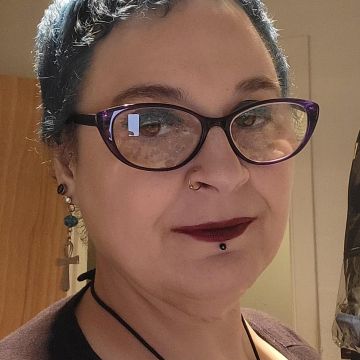 Reverend Lezlie Goodwin, ULC Minister