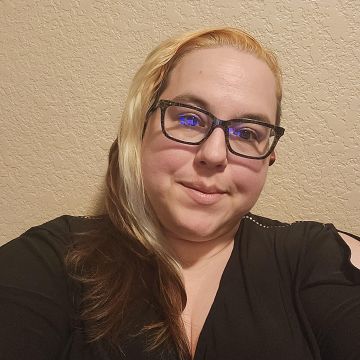 Elizebeth, ULC Minister