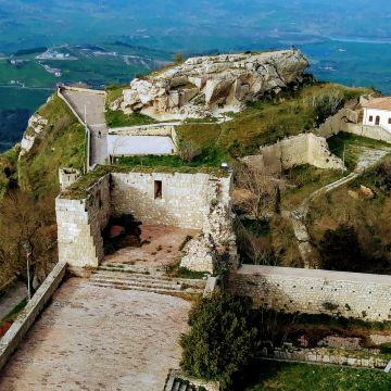 Elizabeth Maldonado, ULC Minister