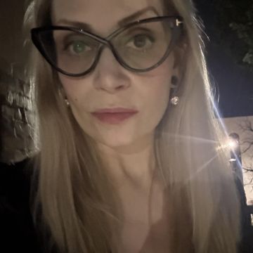 Elisa Day, ULC Minister