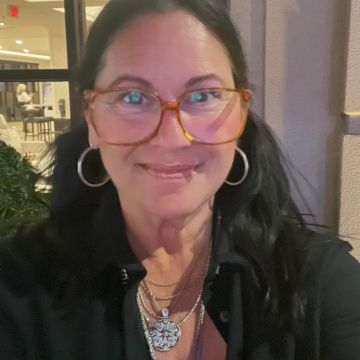 Lisa Lee, ULC Minister