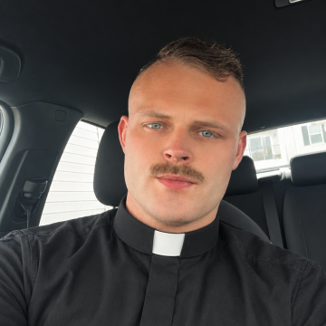 Brandon Russell, ULC Minister