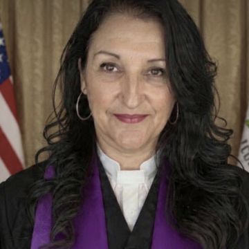 Minister Jen Wilson, ULC Minister