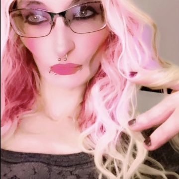 Lakin Nicole Worley, ULC Minister